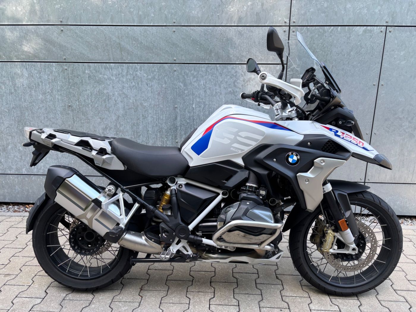 Fahrzeugabbildung BMW R 1250 GS Rallye Tieferlegung 4 Pakete