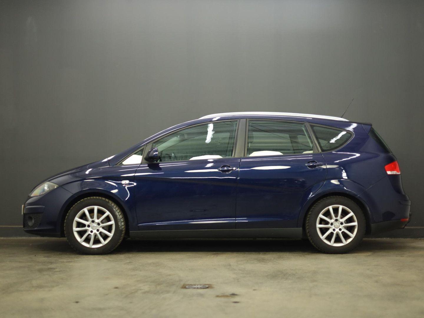 Seat Altea XL 2010 — photo 20