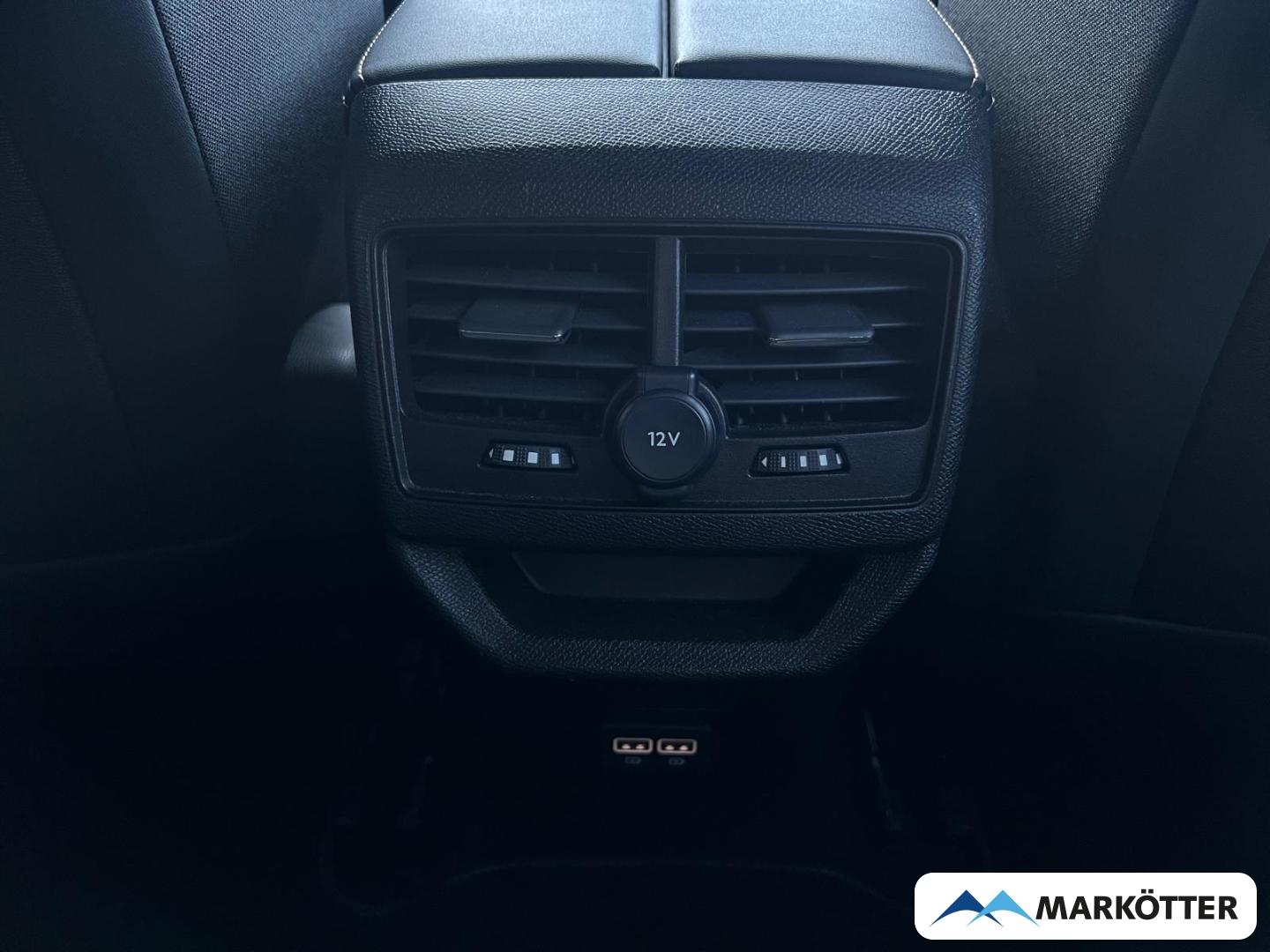 Peugeot 3008 GT SHZ/360CAM/NAVI/ACC/LED/CRPLY
