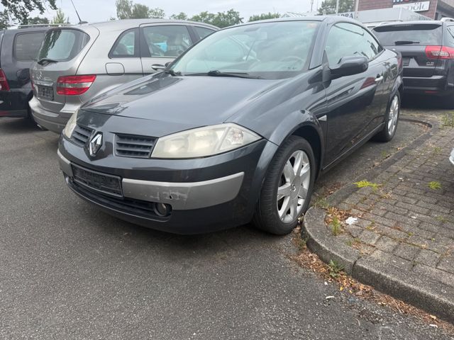 RENAULT Megane II Coupe / Cabrio Exception