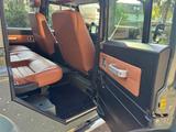 Land Rover Defender 110 TD4 Station Wagon  - Land Rover Defender in Freiburg
