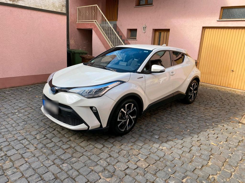 Image of Toyota C-HR