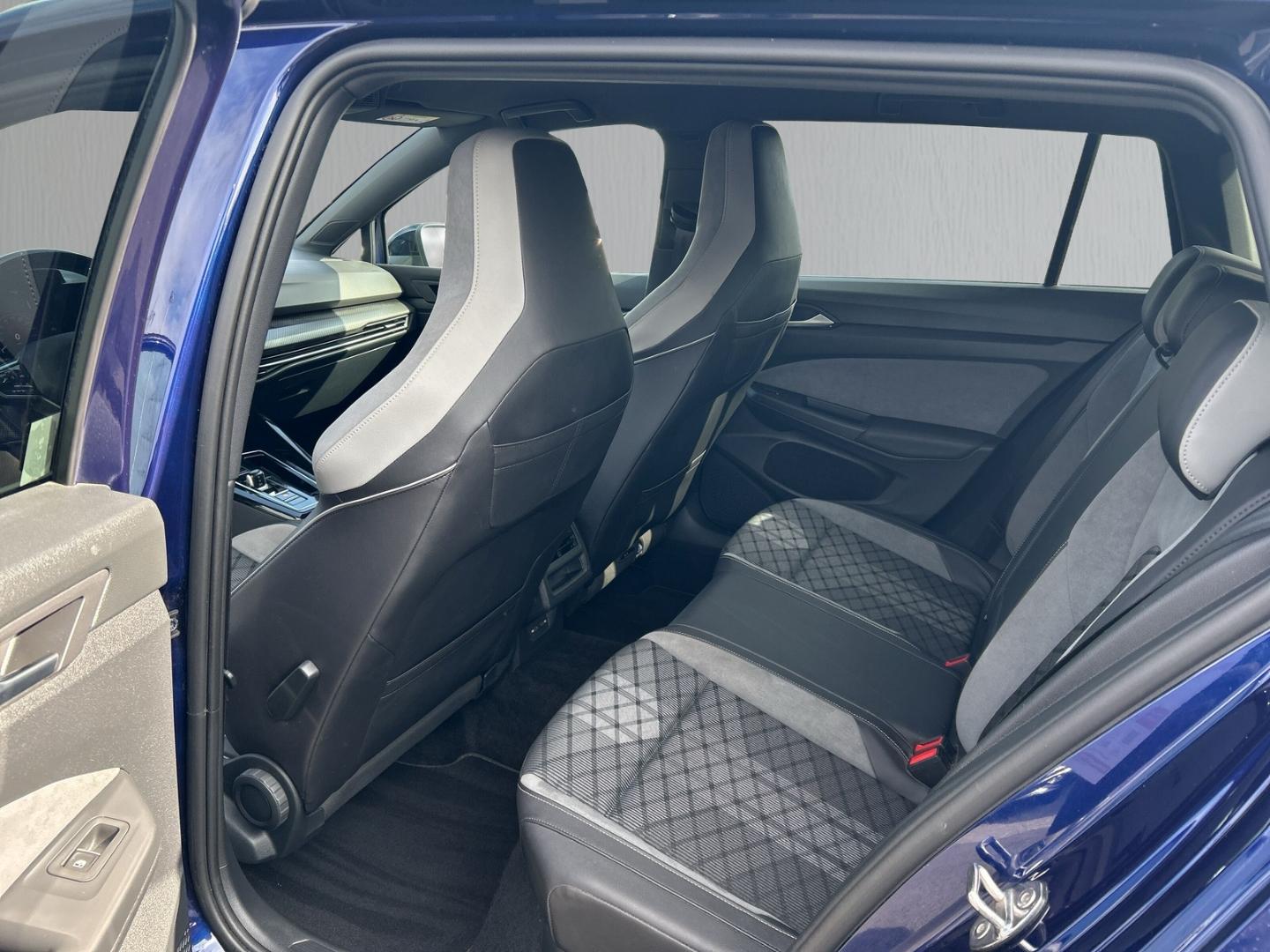 Volkswagen Golf Variant TDI DSG R-Line AHK LED+ ACC Nav Kam, миниатюра 8