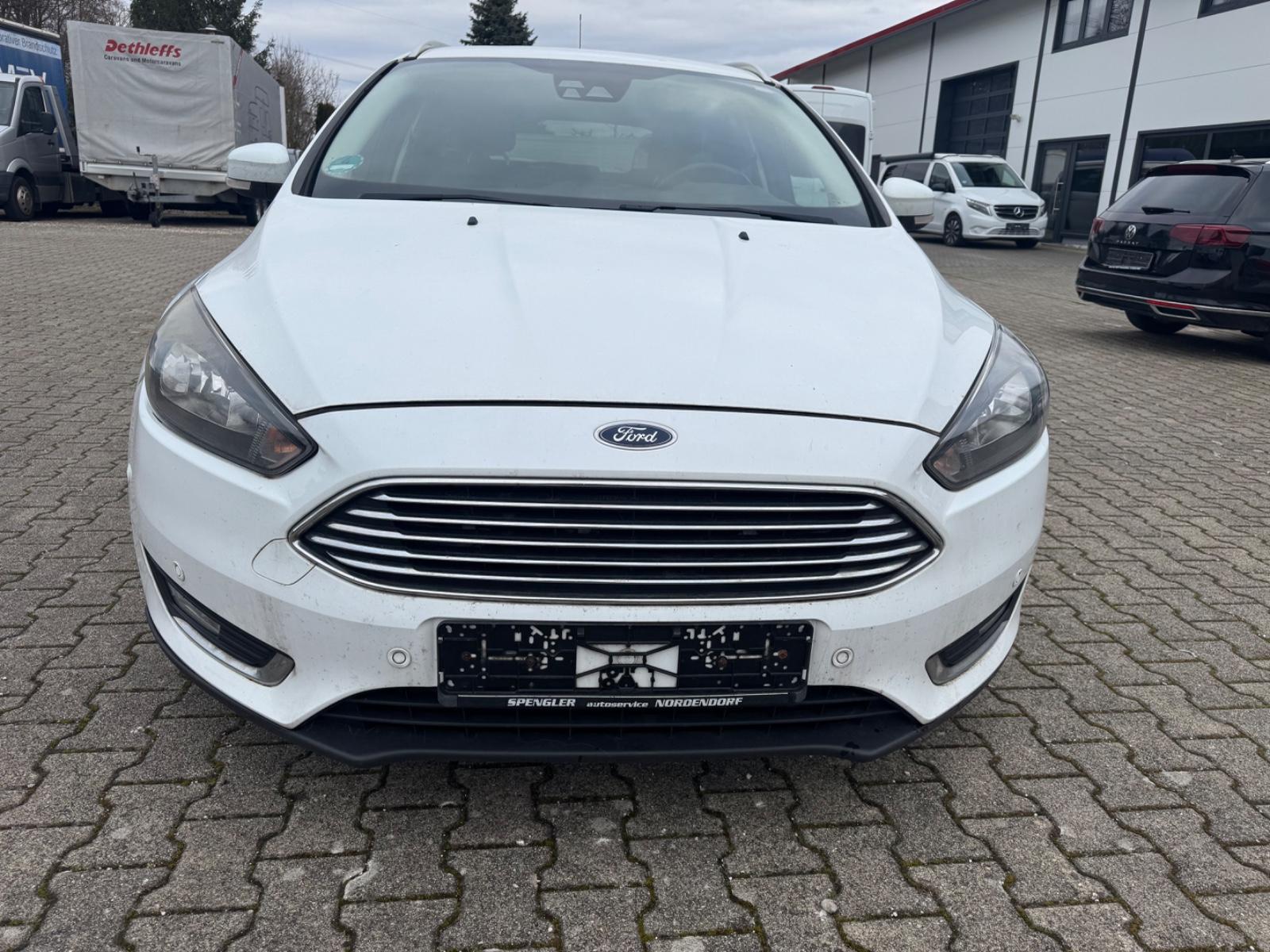 Ford Focus Turnier Titanium/2.0 TDI/ EU6/Automatik