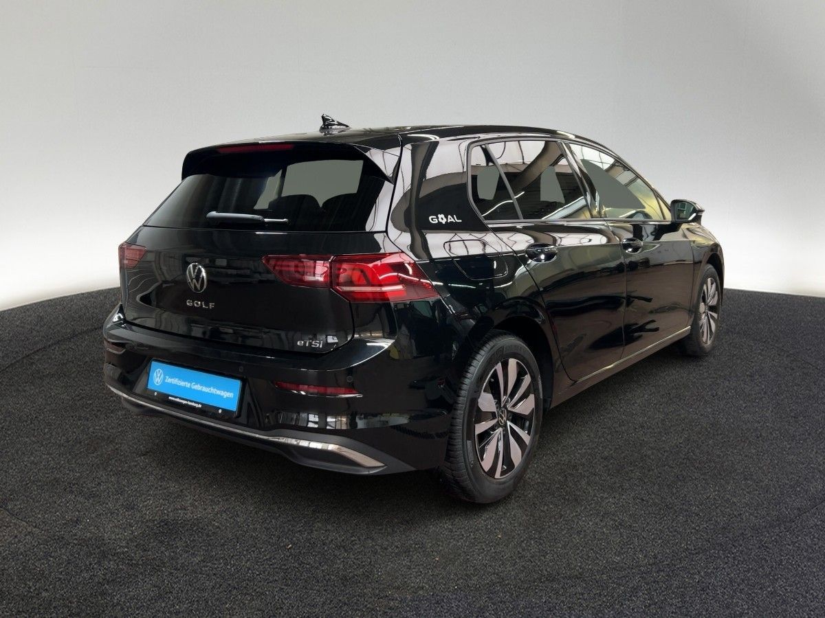 Volkswagen Golf - Bild 5