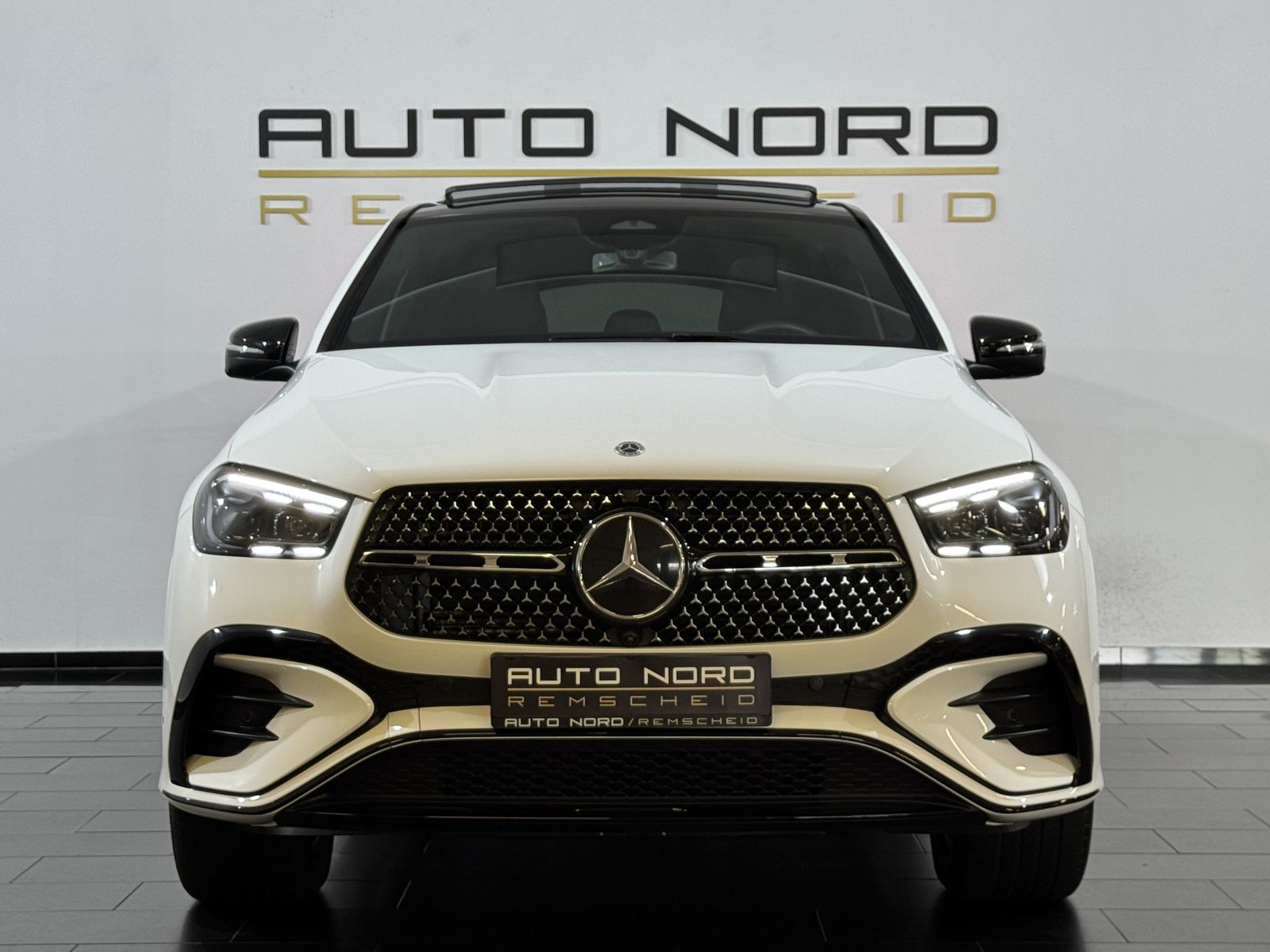 Mercedes-Benz GLE 300 d Coupe 4M AMG Line Pano 360°Cam Night foto 2