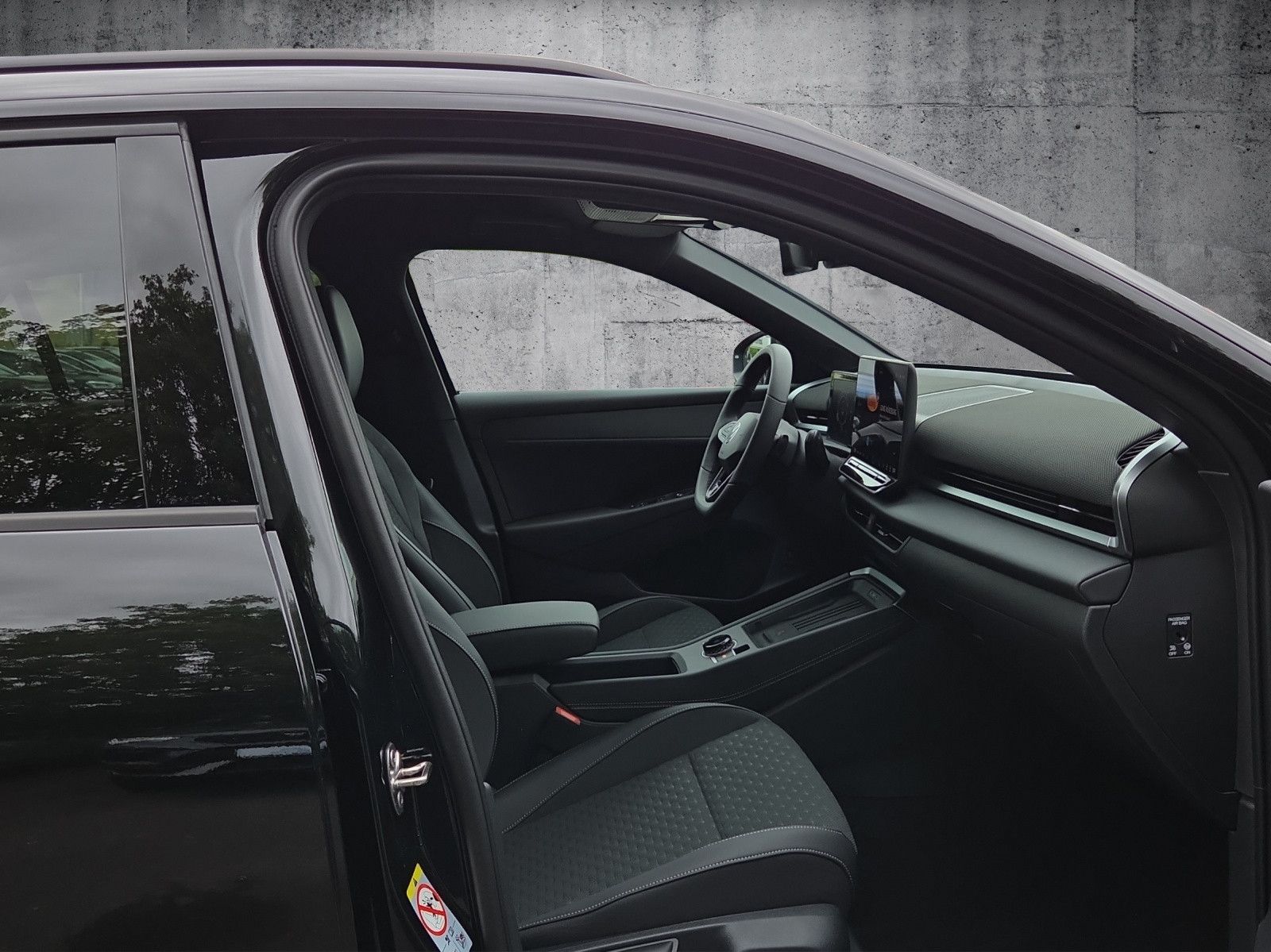 T-Roc neu R-Line 1.5 eTSI OPF DSG RFK AHK