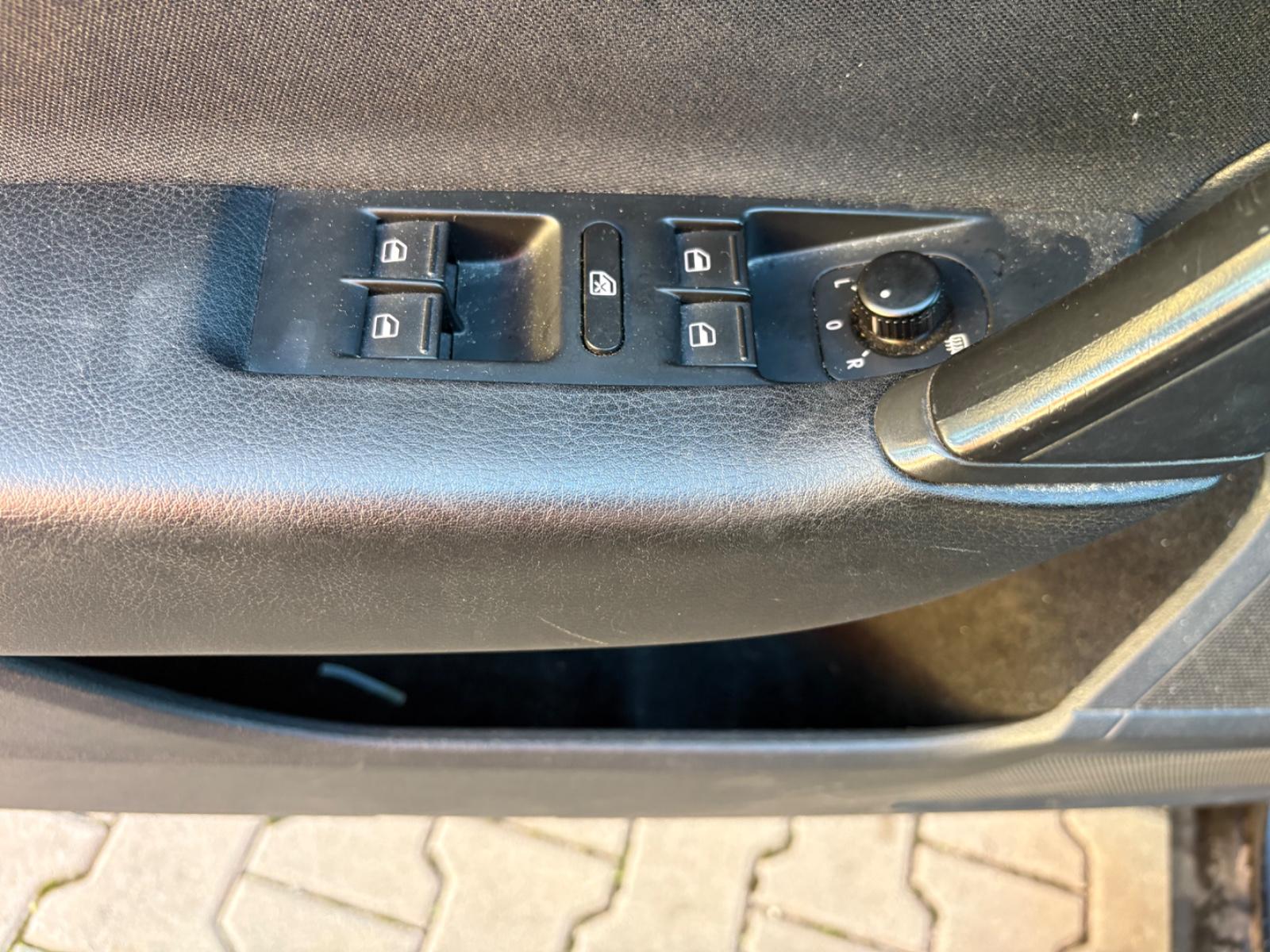 Volkswagen Passat 2014 — photo 13