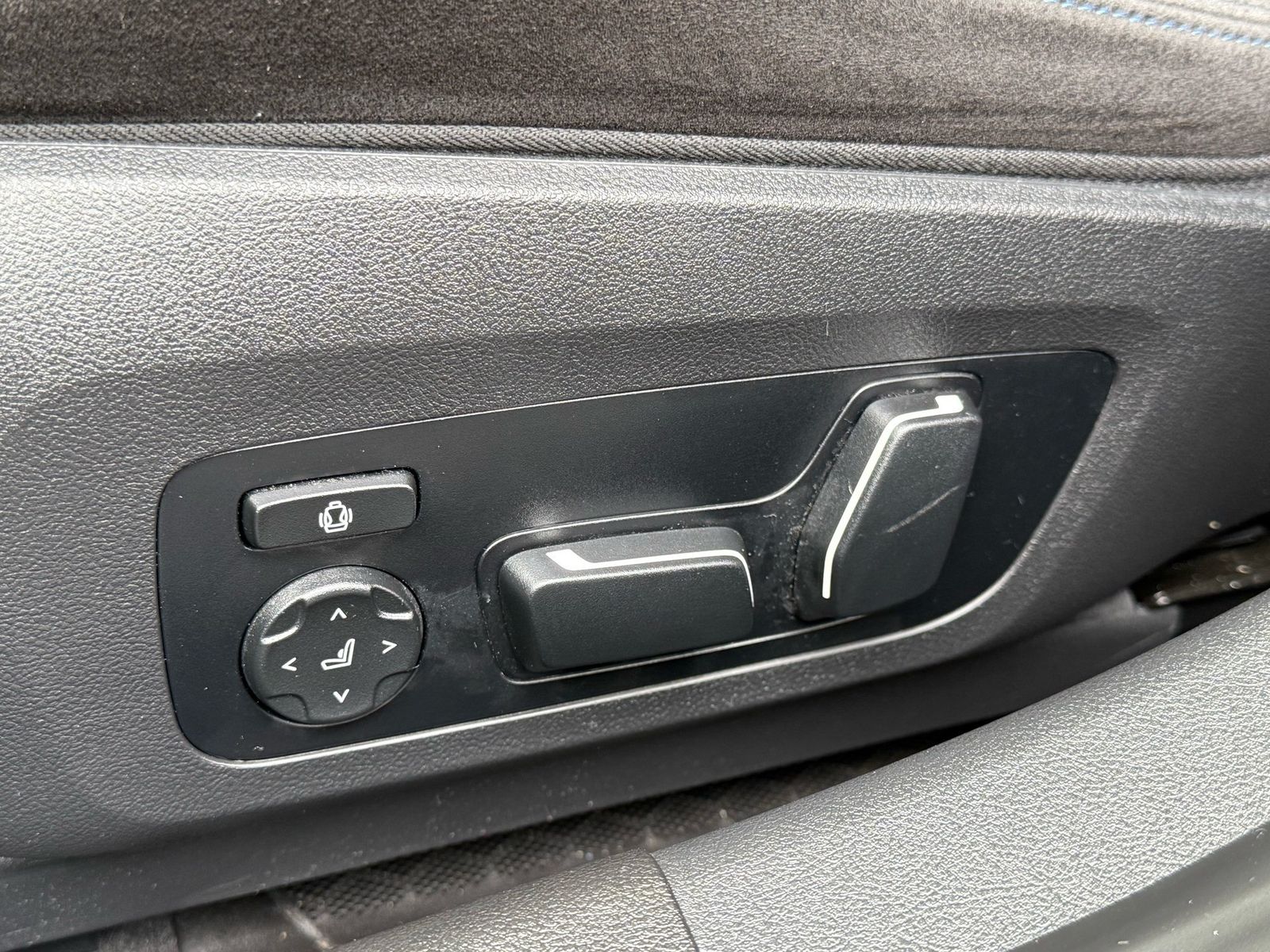 BMW 330 - Bild 17
