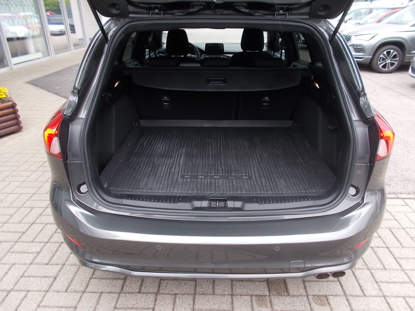 Fahrzeugabbildung Ford Focus ST-Line 1.5 EcoBoost