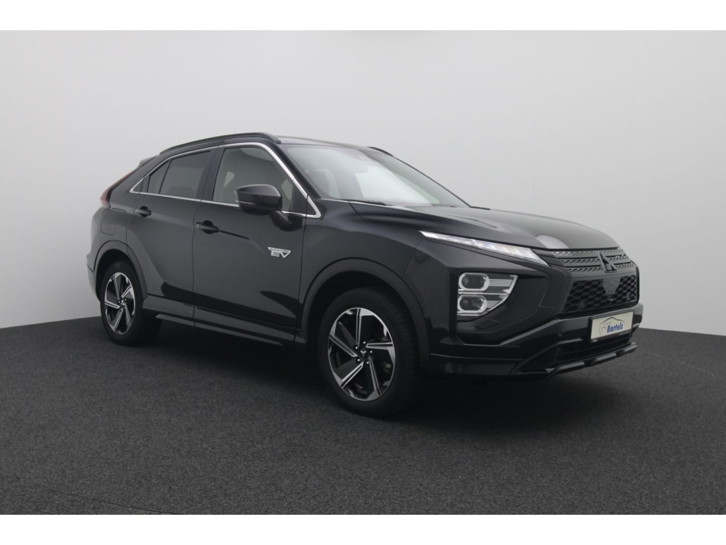 Fahrzeugabbildung Mitsubishi Eclipse Cross Plus Select Hybrid 4WD