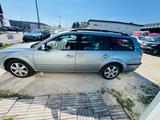 Ford Mondeo Turnier Ghia - Ford Mondeo aus 2004: Ghia