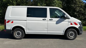 Volkswagen T6 Transporter - 1