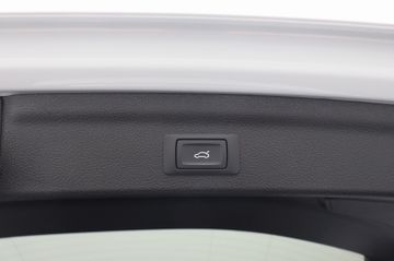 Fahrzeugabbildung Audi Q3 35 TFSI S line AHK Navi Virtual