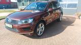 Volkswagen Touareg - rote Volkswagen Touareg