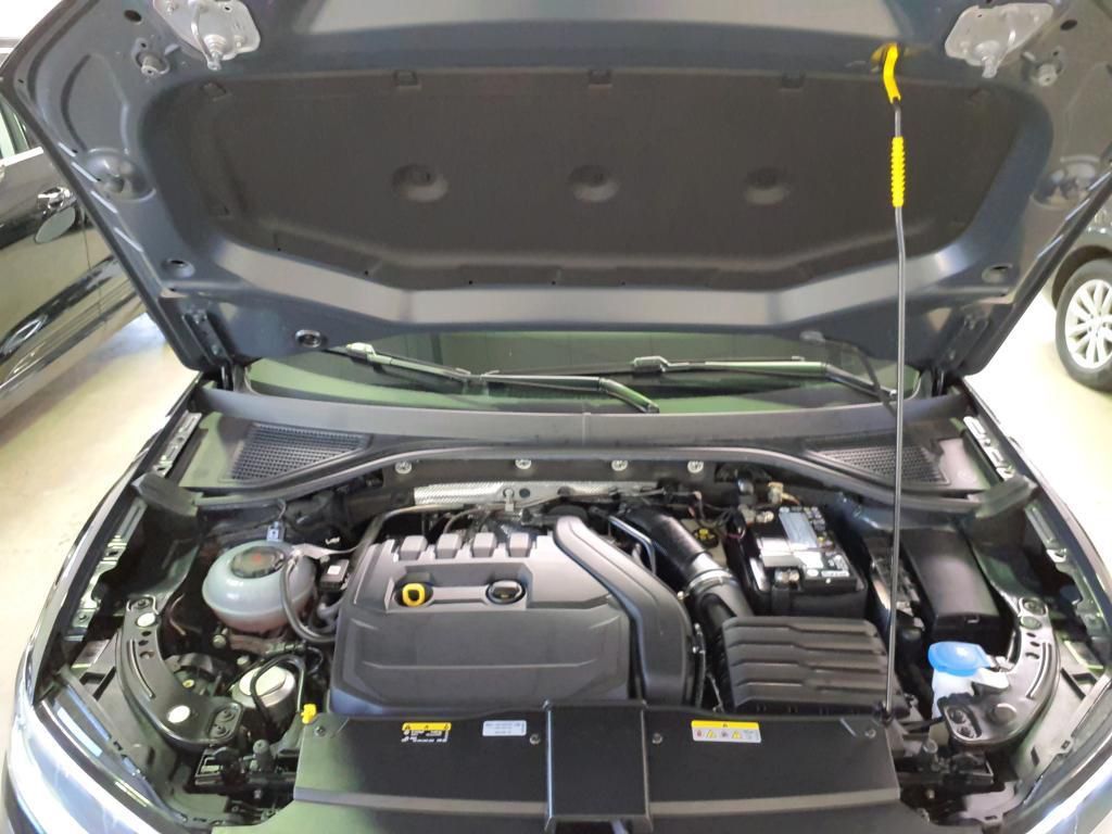 Volkswagen T-Roc Life 1.5 TSI 110kW 7-Gang DSG 4 Türen