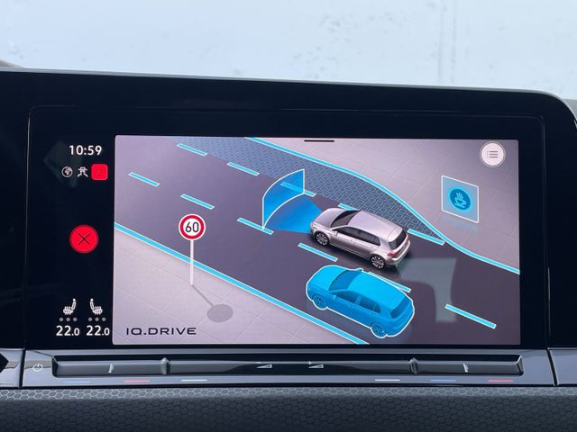Golf GTI VIII 2.0 TSI AHK/Kamera/Keyless/LED/Nav