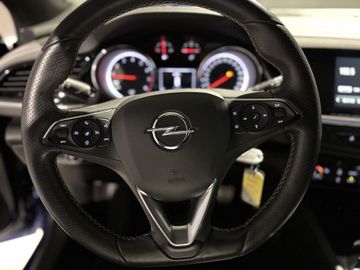 Fotografie des Opel Insignia Sports Tourer 1.5 DI Turbo Dynamic LED