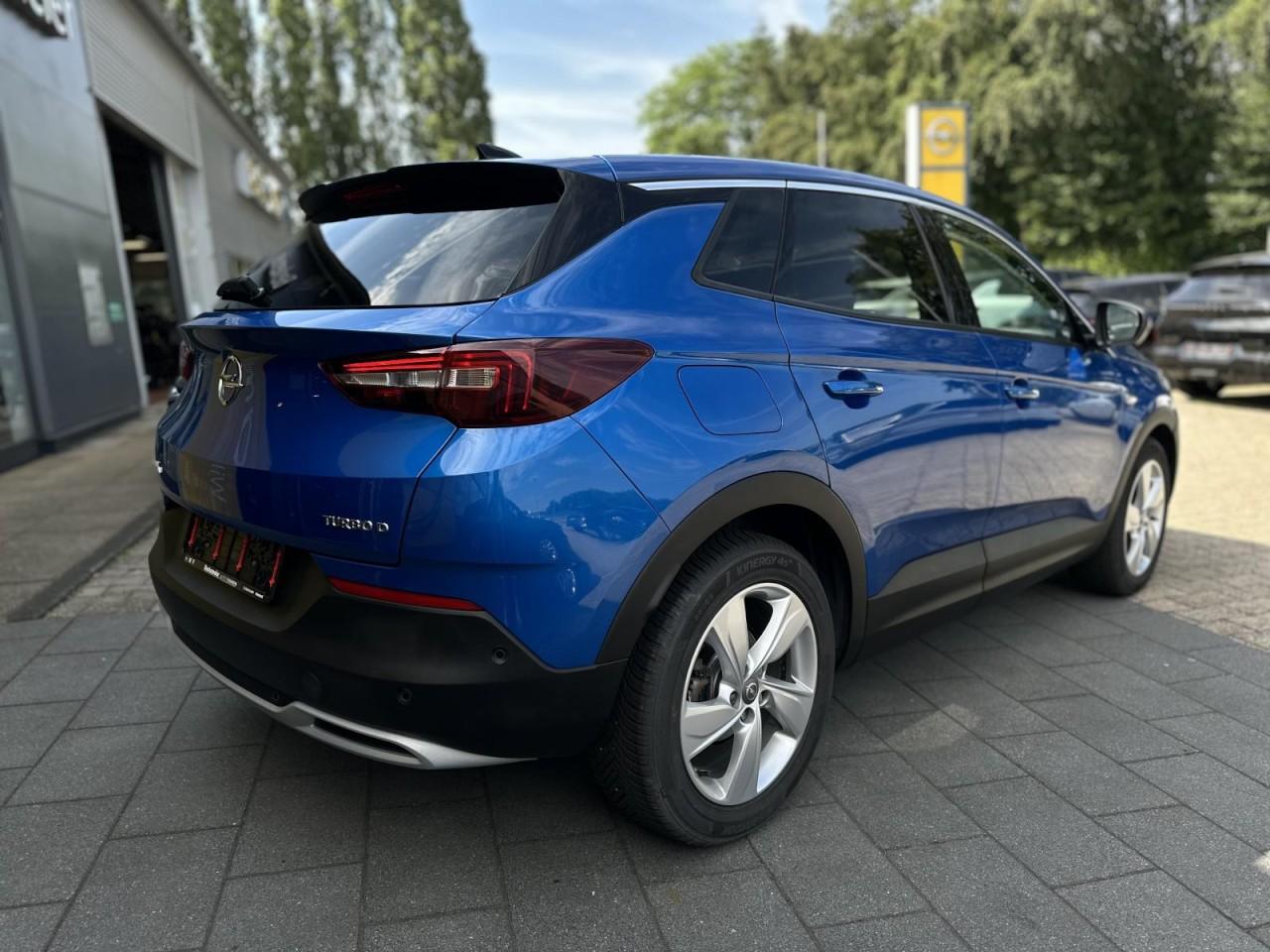 Opel Grandland Dynamic 1.6 **ThermaT./Navi/Kamera **