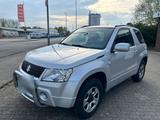 Suzuki Grand Vitara - Suzuki Grand Vitara aus 2007 mit Diesel-Antrieb