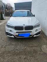 BMW X6 M50 M50d - - scheckheftgepflegte BMW X6 M50