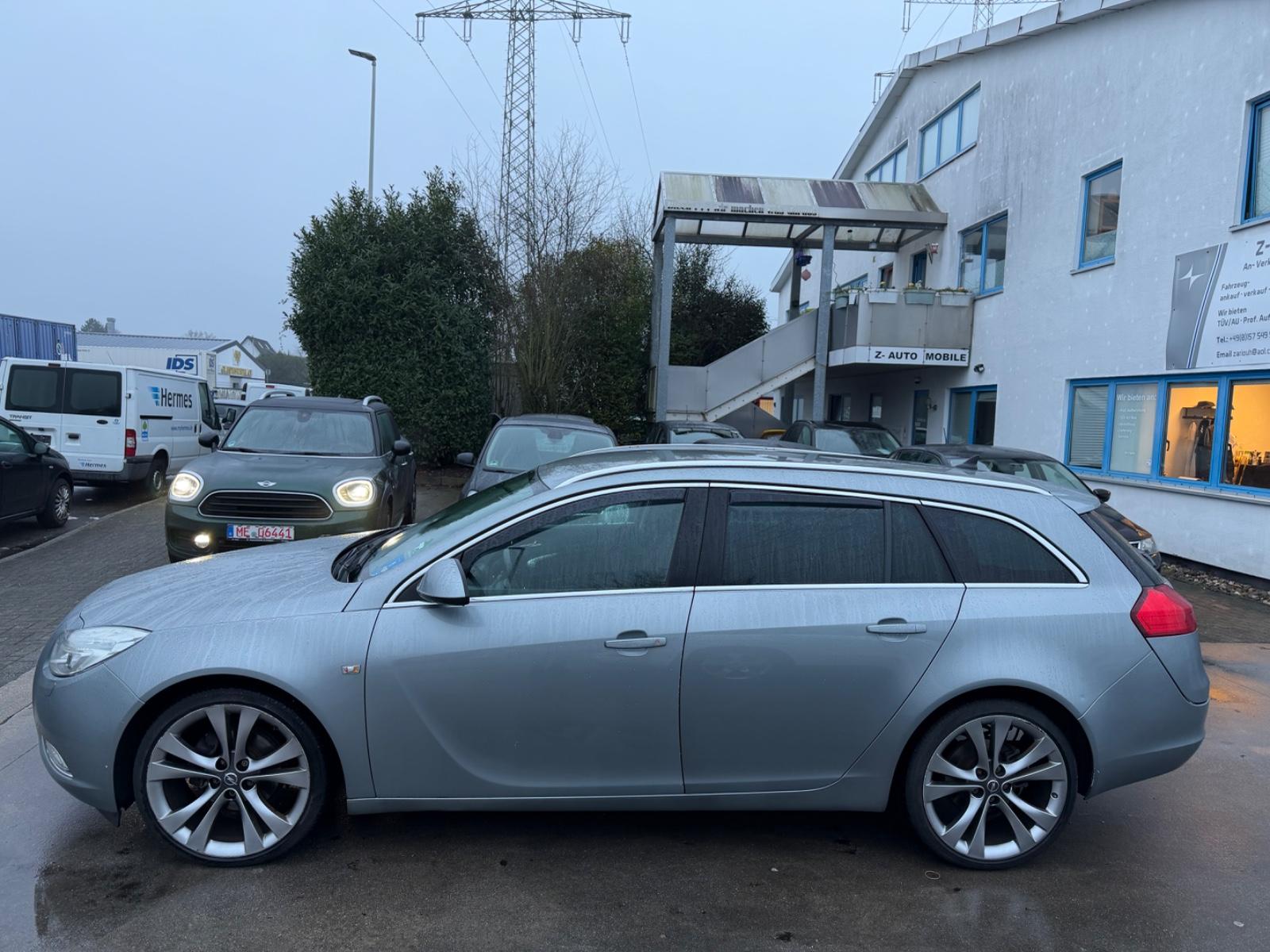 Opel Insignia A 2.0 CDTI Sports Tourer Sport
