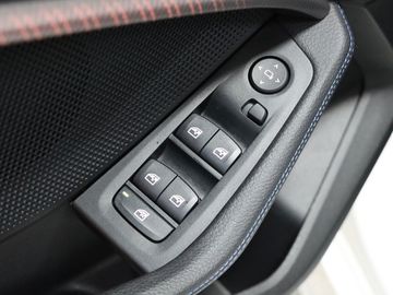 BMW 120 d M Sport NAVI Shadow-Line Live Cockpit AHK
