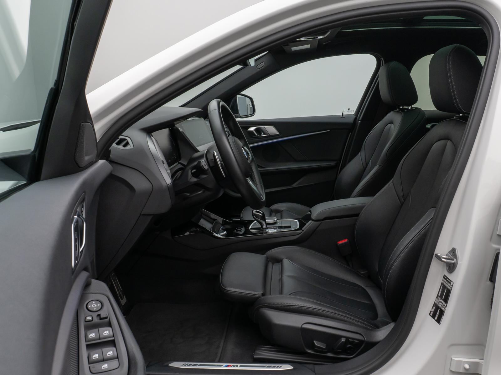 BMW 1 Series i M Sport Panoram Kamera DAB HiFi Komfort 19", миниатюра 19