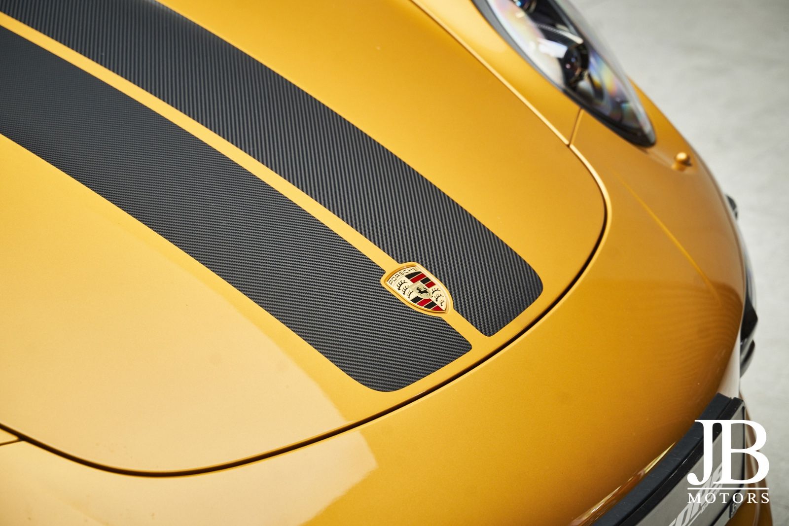 Fahrzeugabbildung Porsche 911 Turbo S Exclusive Series Burmester Lift