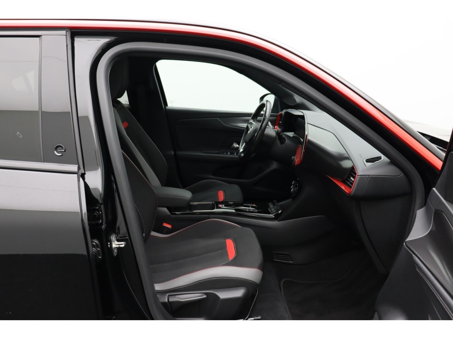 Fahrzeugabbildung Opel Mokka-e e GS Line Kamera SHZ Einparkhilfe ACC