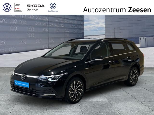 Volkswagen Golf VIII Variant 1.5 eTSI Style DSG+SHZ+USB+DAB