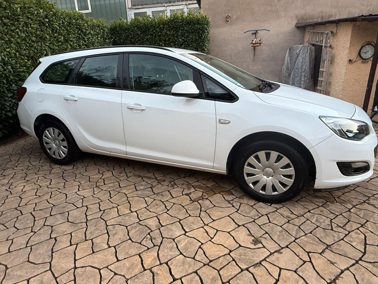 Opel Astra 2015 — двигун 110 HP (81kW)