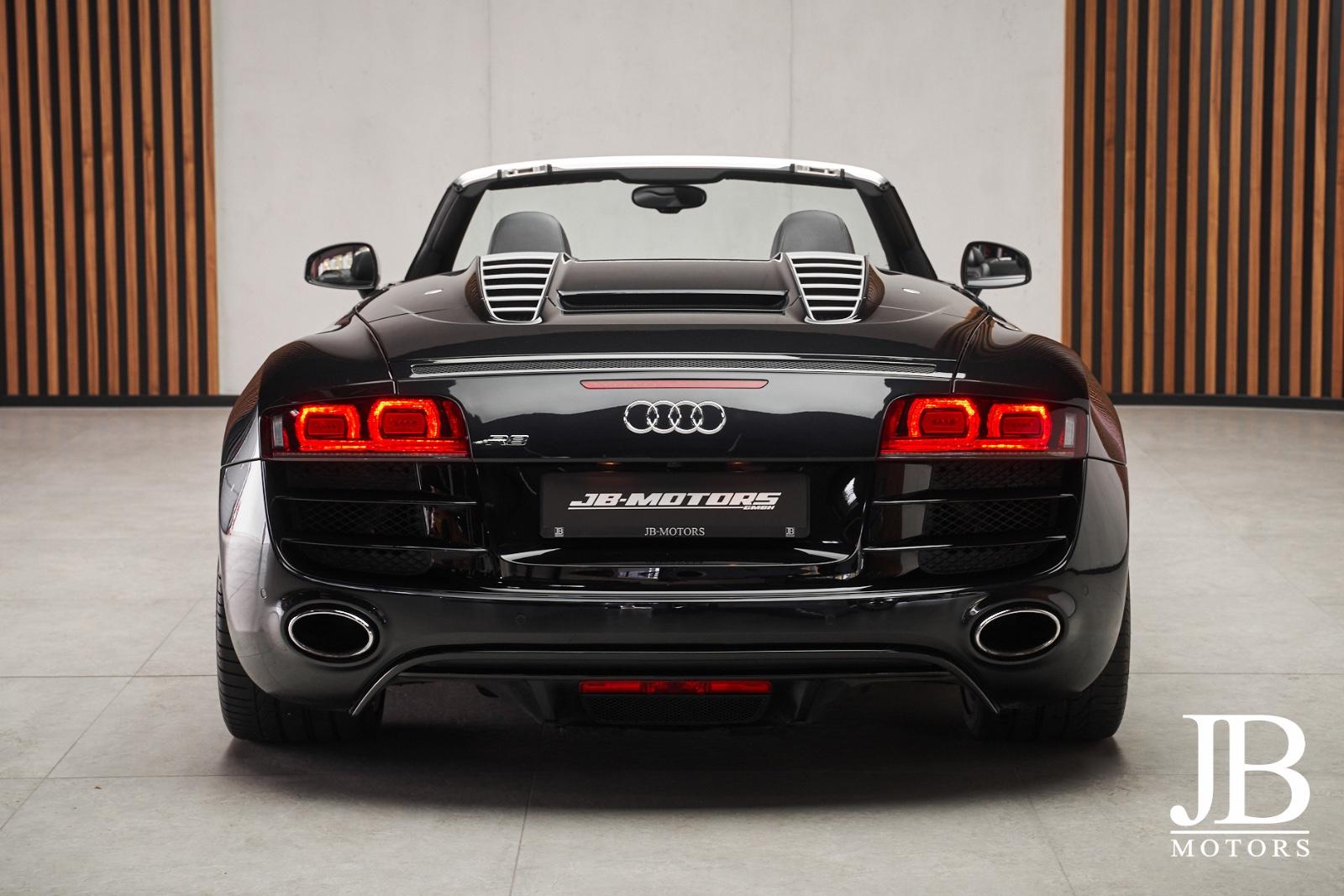 Audi R8 Spyder V10 5.2 FSI 525 ch • Boîte manuelle 6• Magnetic Ride • B&O • Caméra