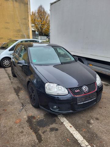 Volkswagen Golf 1.6 FSI Automatik GTI optik  Tüv neu