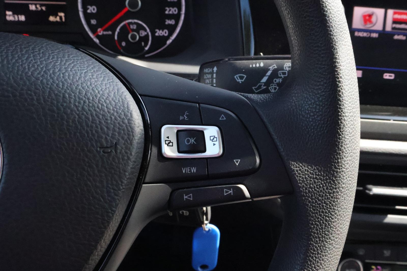 Volkswagen Polo 1.0 Comfortline Navi ACC Klimaaut.