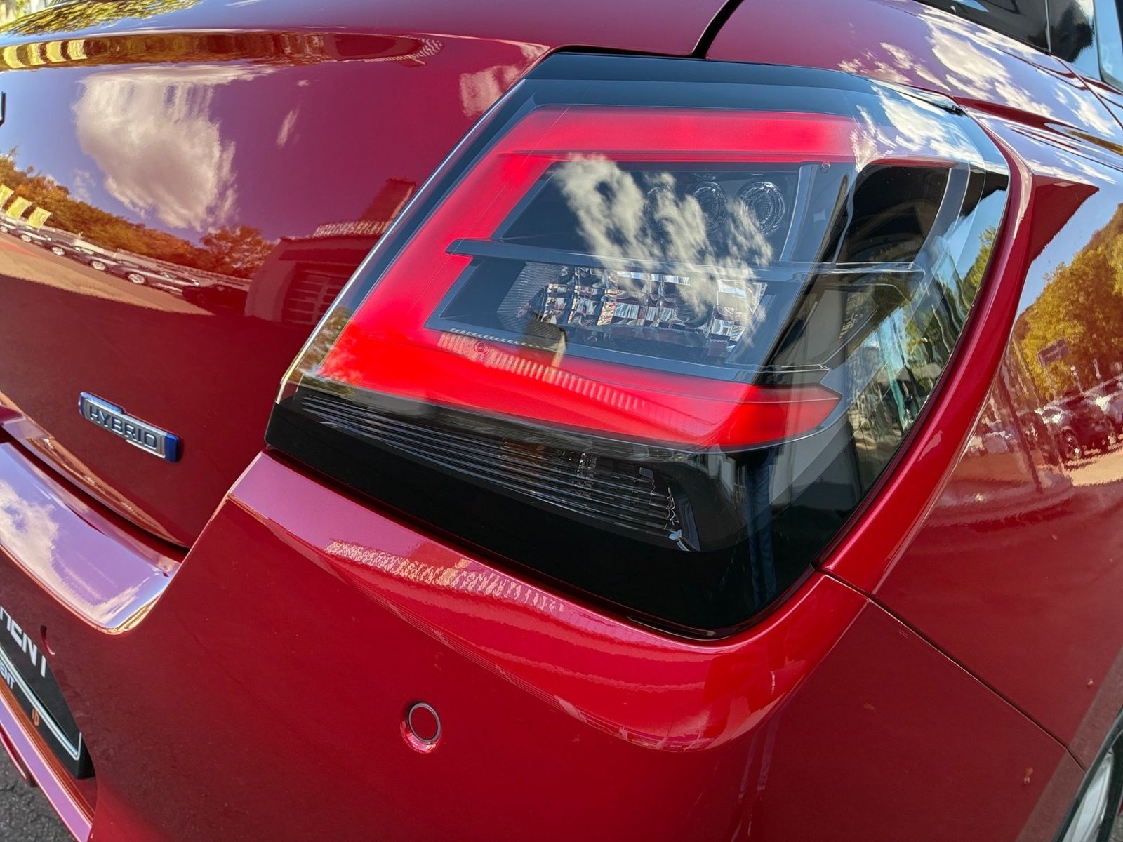 Fahrzeugabbildung Suzuki Swift 1.2 Dualjet 60 kW Comfort Kamera,LED,Navi