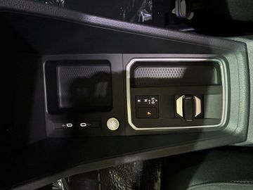 Ford Grand Tourneo Connect PHEV Titanium