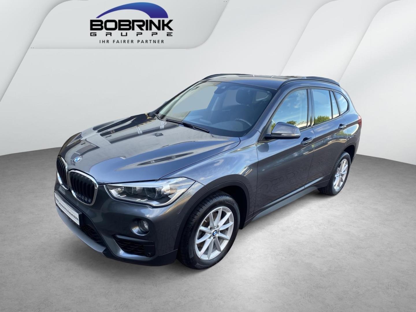 BMW X1 sDrive18i Advantage AHK SHZ Navi Tempomat LED