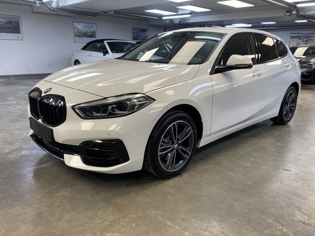 BMW 118 i SPORT LINE  WERKSDIENSTWAGEN MIT VOLLEDER