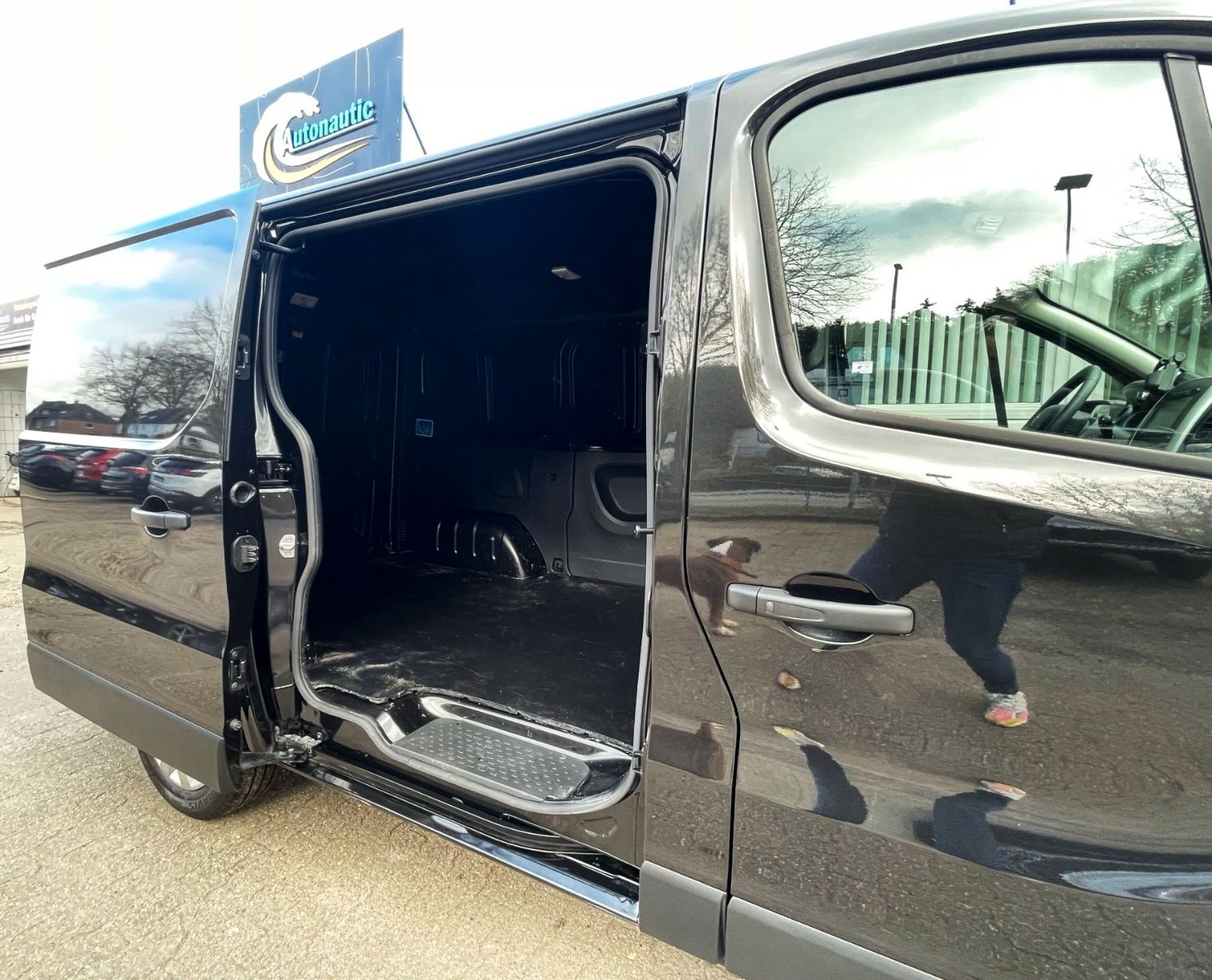 Fahrzeugabbildung Renault Trafic Kasten  L1H1 Komfort KLIMA NAVI MwSt 1.Hd