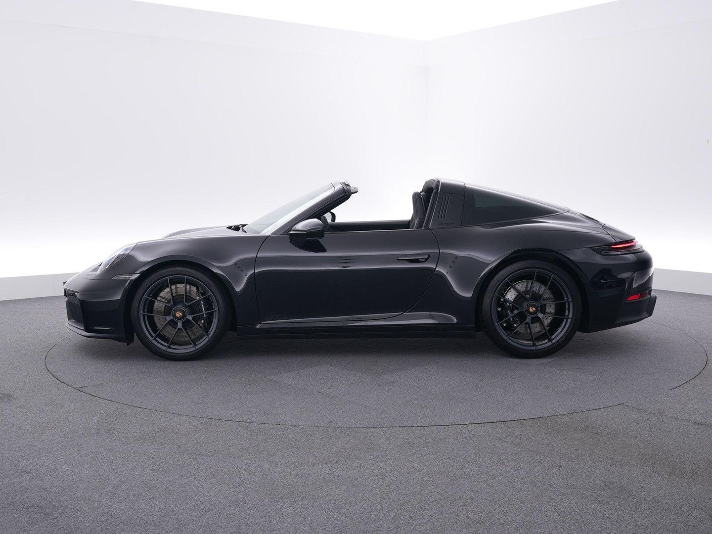 Porsche 992 3.6 T-Hybrid 4 GTS imagem 2