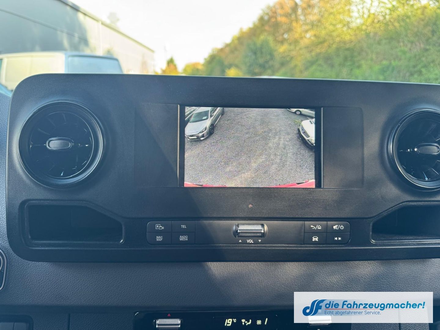 Fahrzeugabbildung Mercedes-Benz Sprinter 317 CDI L3 Navi Apple CarPlay Android