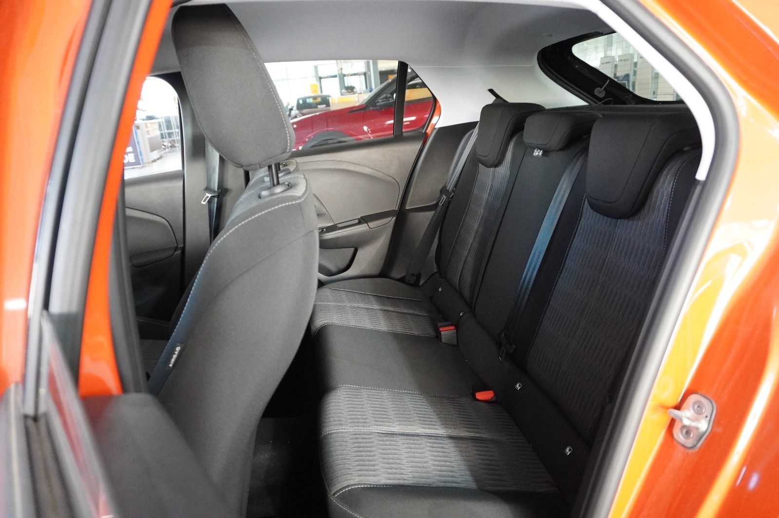 Fahrzeugabbildung Opel Corsa F 1.2 EDITION NAVI/LED/KAMERA/TEMP./SPORT