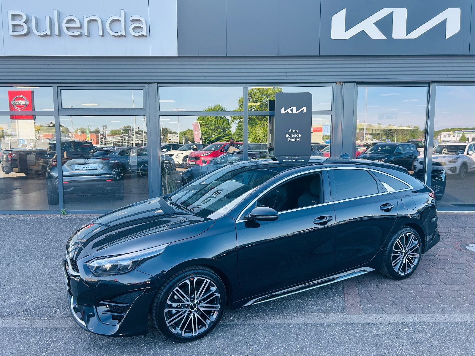 Kia PROCEED 1.5T 140 DCT GT-Line TEC 18 Zoll LEDER