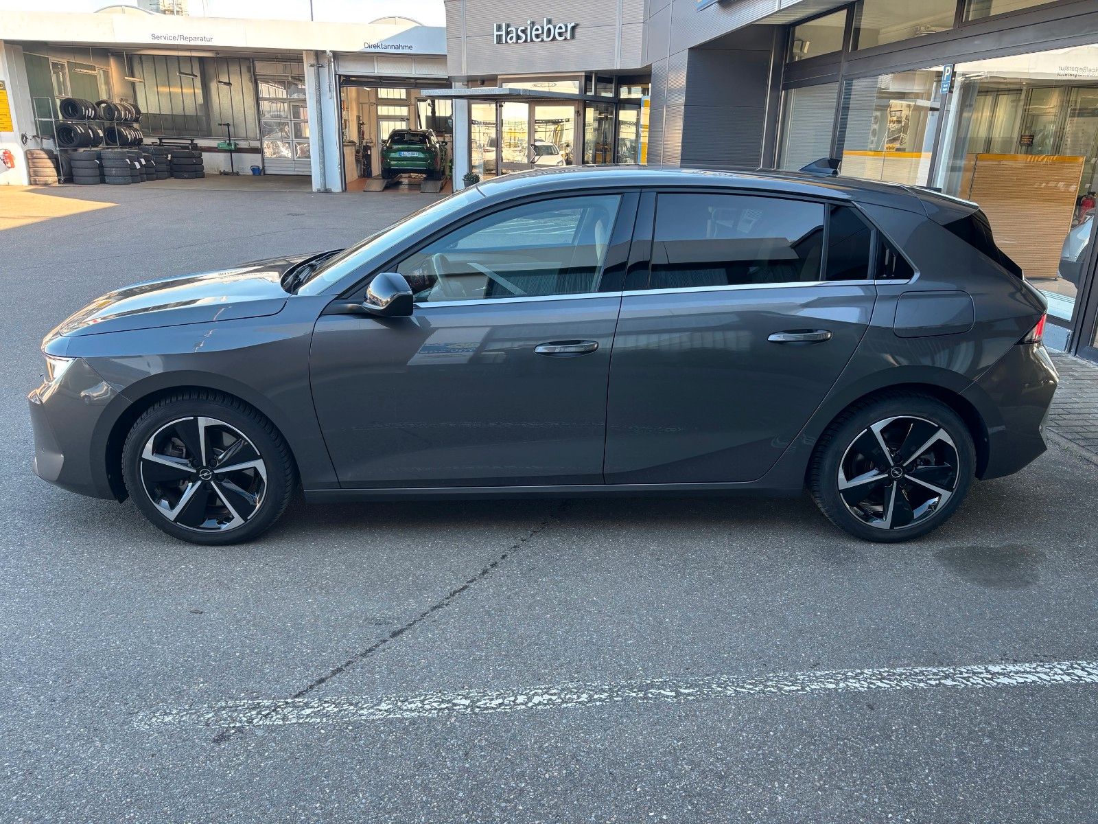 Opel Astra L Lim. 5-trg. Business Elegance Plug-in-Hy imagem 2