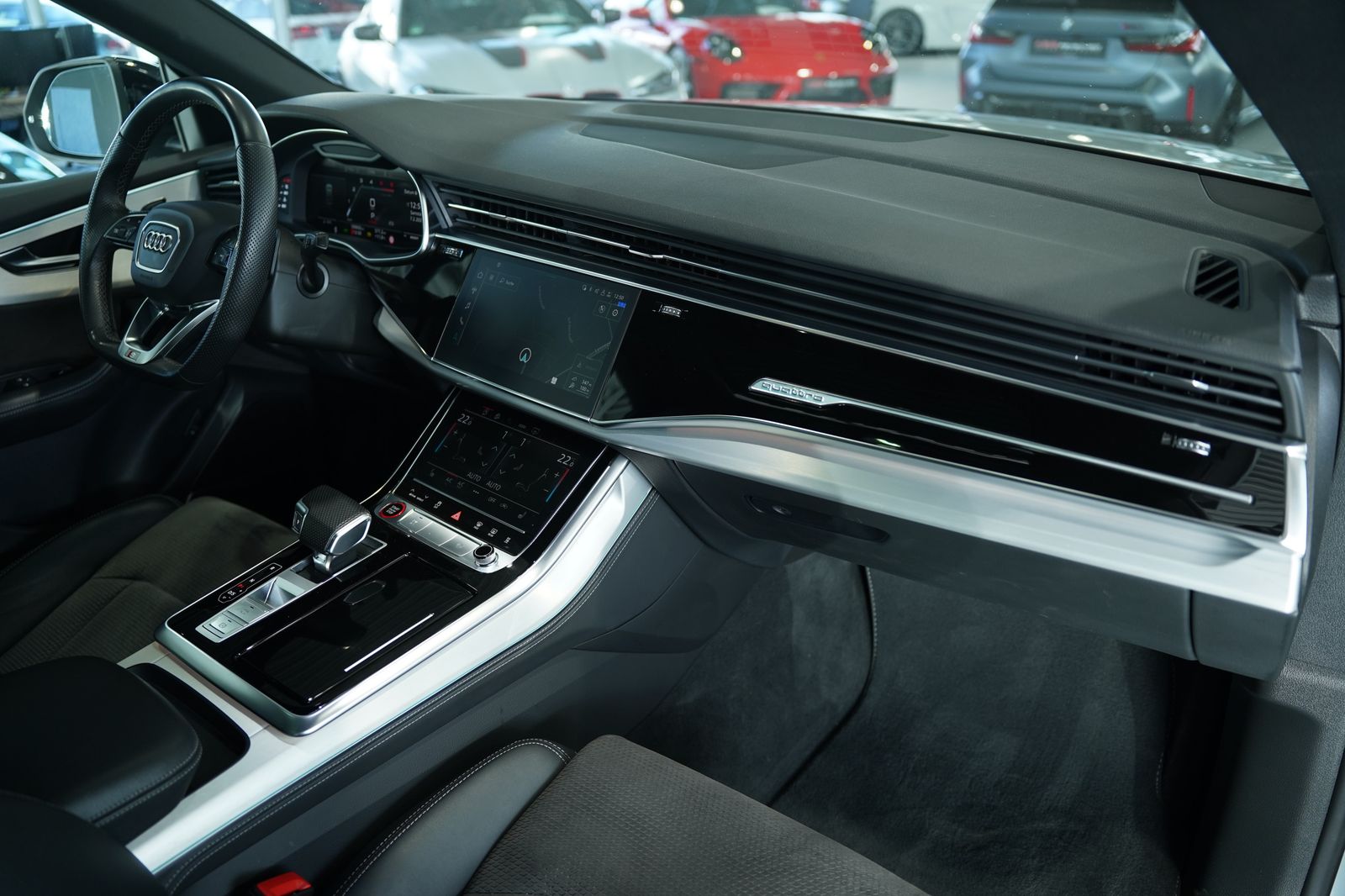 Audi Sq8