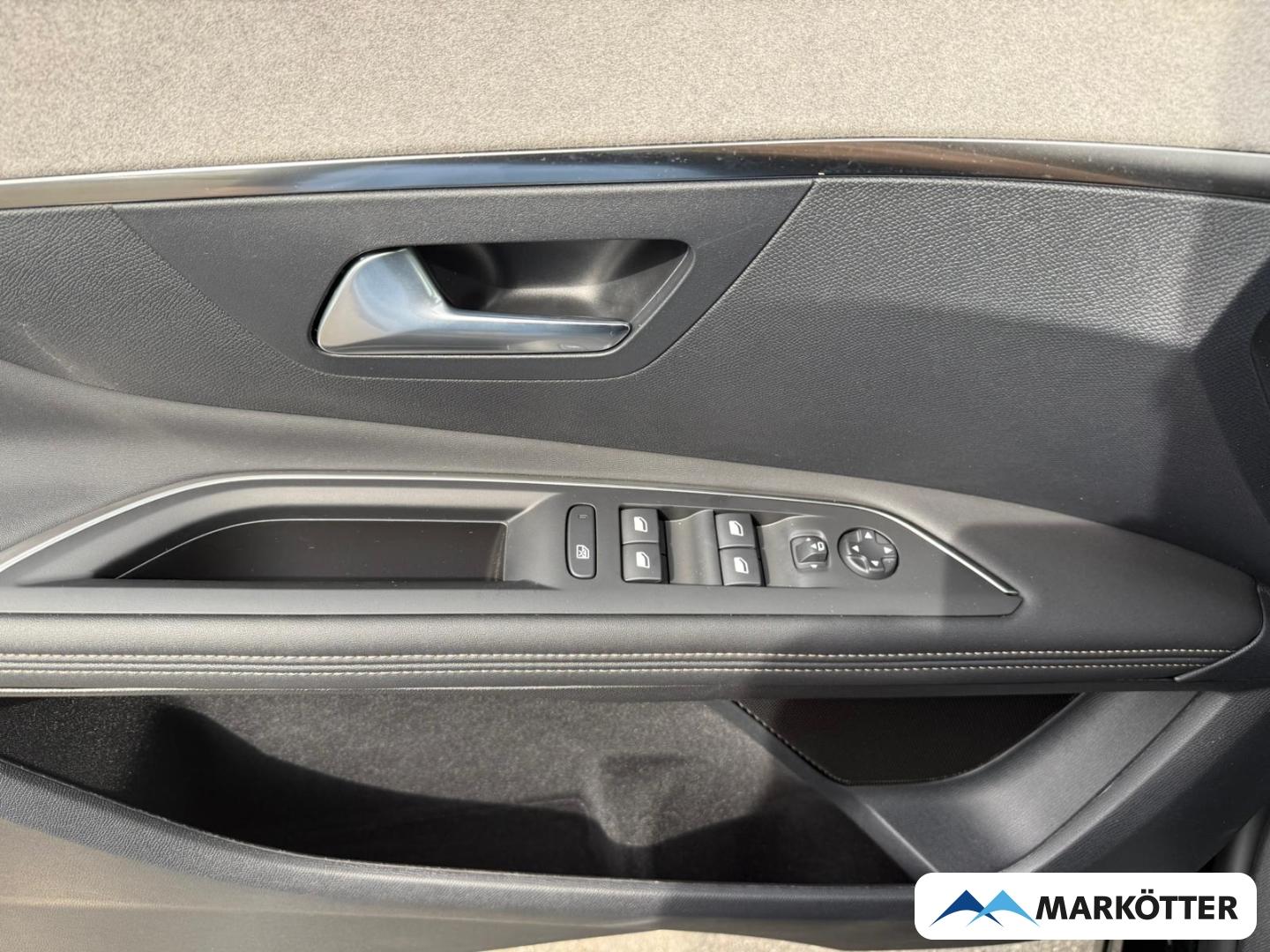 Peugeot 3008 GT ACC/BLIS//CARPLY/360CAM/PANO/NAVI