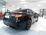 Alfa Romeo Giulia VELOCE 2.0 TURBO 16V 280 PS AT NAVI - Alfa Romeo Giulia Neuwagen