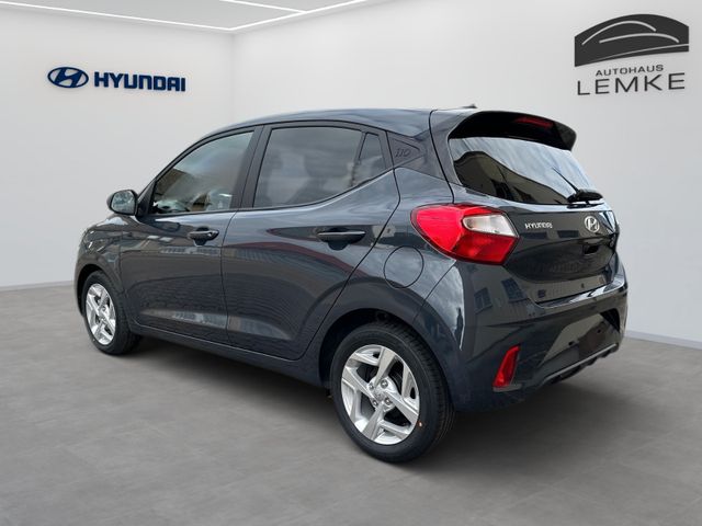 Hyundai i10 1.0 CONNECT & GO - NAVI - SOFORT