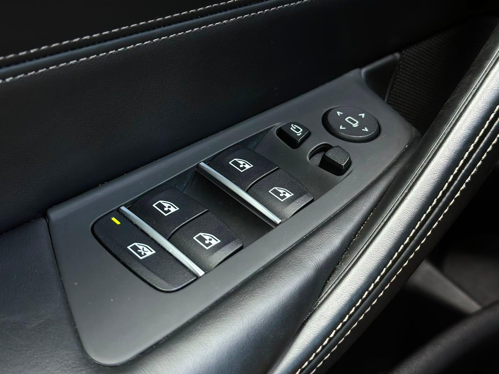 BMW 520d LUXURYLINE SHADOW ACC#PANO#SHZ#MEMORY#SH#LH